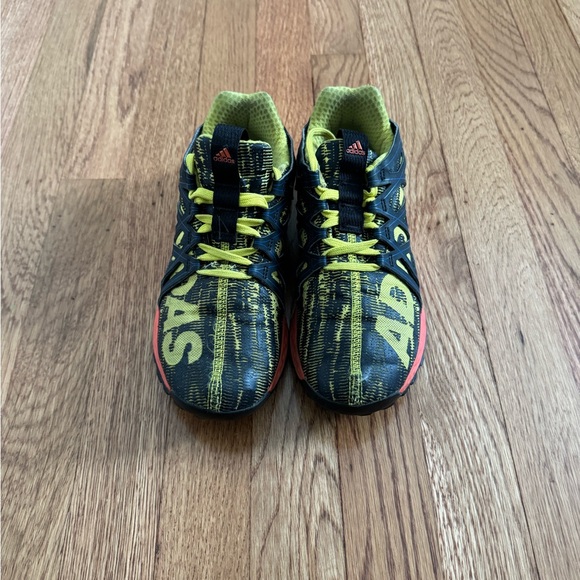 Adidas Boys Shoes - Picture 3 of 7